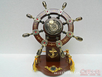 商海舵手 寓意深遠(yuǎn)的商務(wù)禮品與家居裝飾